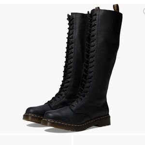 Dr. Martens D1B60 Virginia Leather Knee High Boots